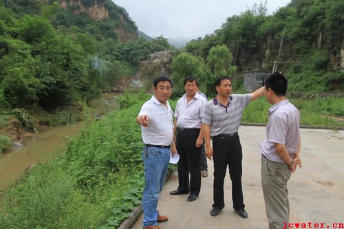 加強(qiáng)防汛督查，確保安全度汛